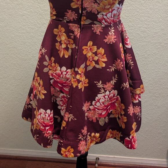 Floral Dress for Juniors Size 7/8 Sleeveless/Strapless Absolutely Adorable! - Picture 10 of 10